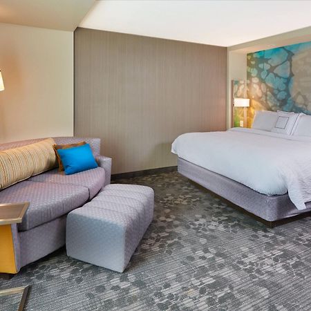 Courtyard Rome Riverwalk Экстерьер фото